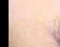 É só uma vassoura kkk. Se você enxergou algo diferente, é melhor procurar ajuda médica... kkkk.