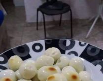 O que esperar de um futuro qua.... ...sua namorada consegue queimar um ovo cozido.