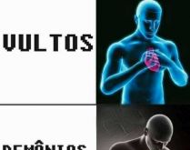 Dois caras numa moto. O que mais assusta? Demonios, vultos, ou... dois caras numa moto!?.
